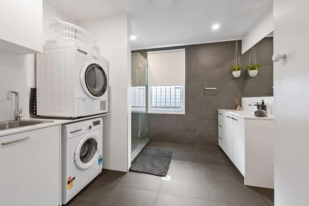 Villa Picture Perfect! 2Bed/1Bath/1Car ~ House ~ Windsor Brisbane